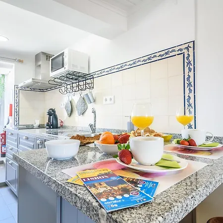 Sant'ana Bright Flat Apartman *
