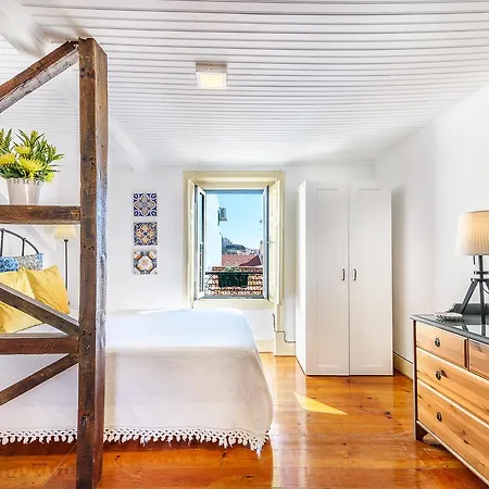 Apartment Sant'ana Bright Flat